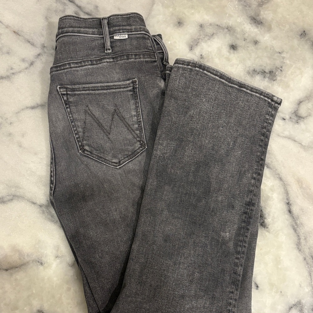 MOTHER Black Cropped Ankle Jeans - Picture 2 of 4